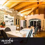 La Perla 3* Cupra Marittima