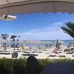La Perla Hotel 3*