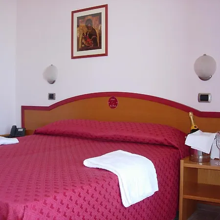 La Perla Hotell