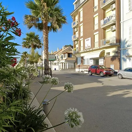 La Perla Hotell