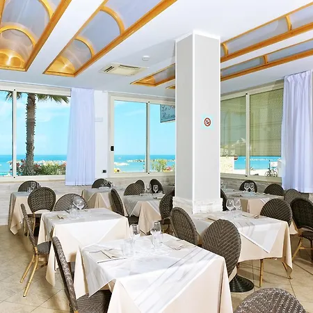 Hotell La Perla Cupra Marittima