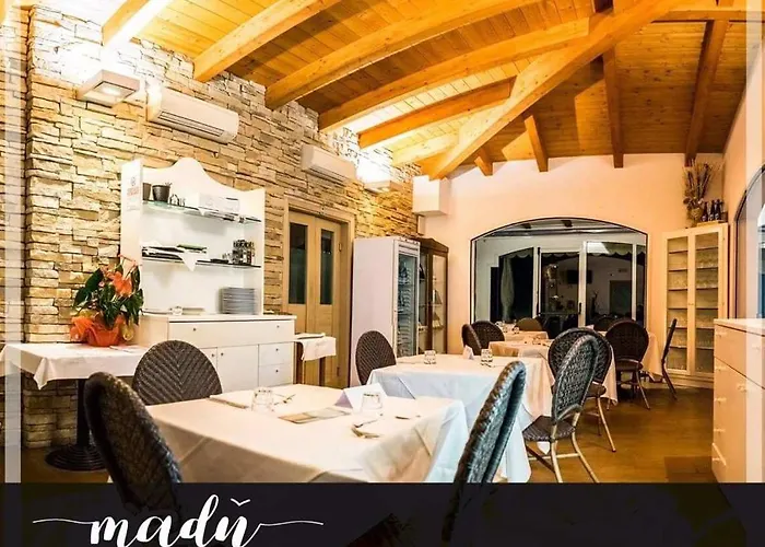 La Perla 3* Cupra Marittima