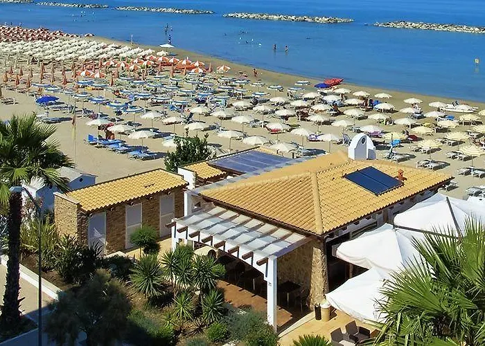 La Perla 3* Cupra Marittima